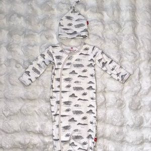 Magnetic Me NB-3M Gown and Hat Set